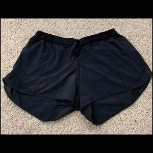 Hotty hot size 10 black shorts 4 inch